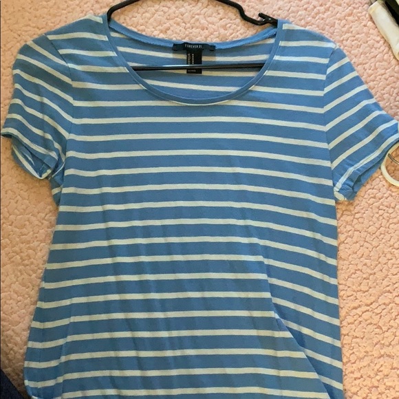 F21 tee - Picture 1 of 2